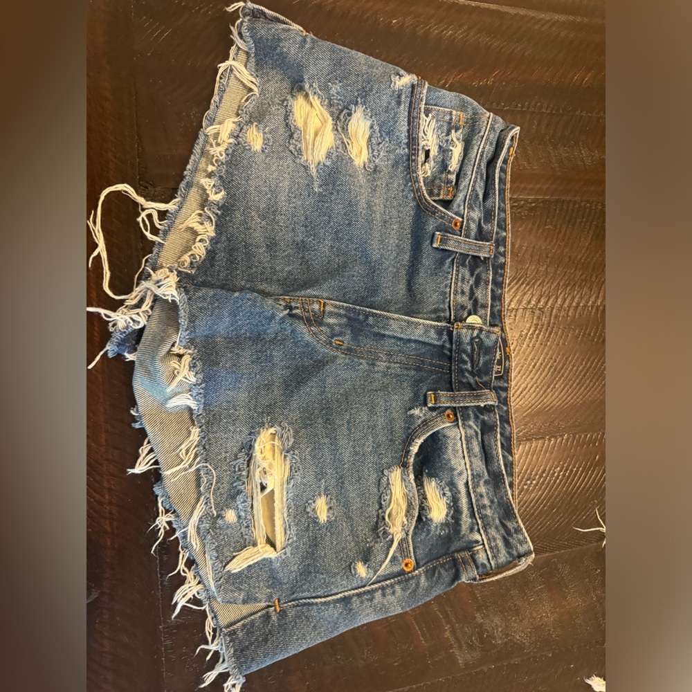 *SOLD* Abercrombie & Fitch Low Rise Denim Shorts